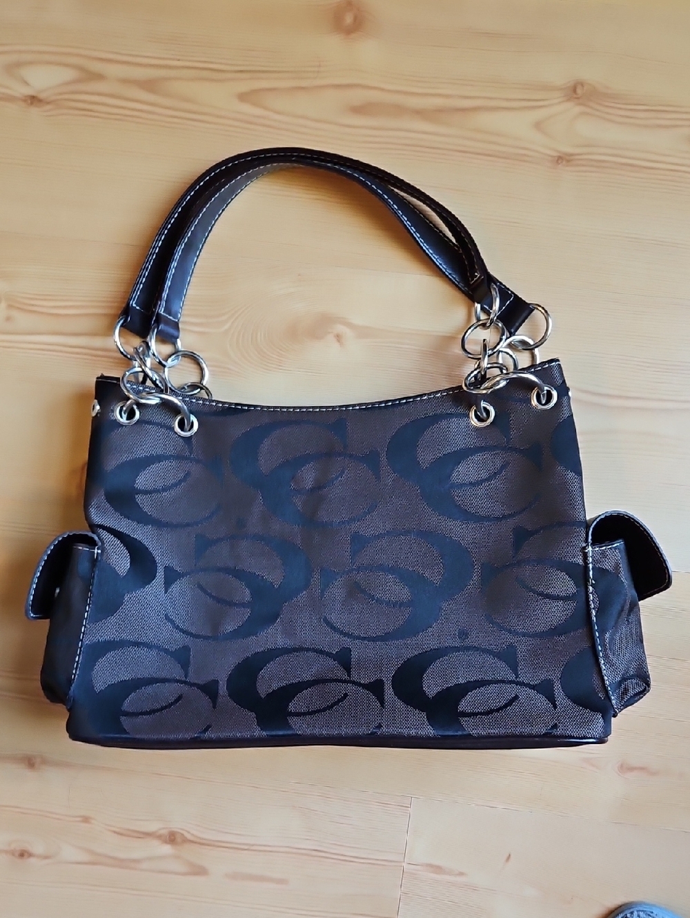 Coach Stylish Black Patterned Women's Shoulder Bag